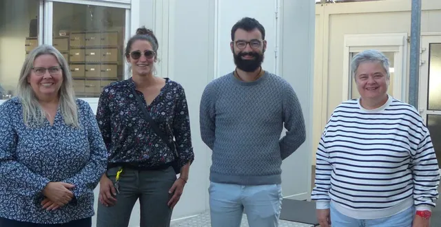 photo  magalie leroux corneille, les aed karine rossi et maël loaec et dorothée bernard, nouvelle cpe.  &copy;  le maine libre 