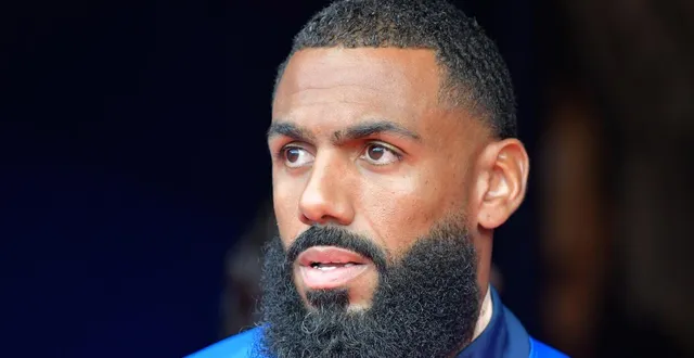 photo  yann m’vila, capitaine du sm caen.  &copy;  guillaume marie 