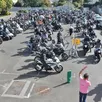 photo les deux premières éditions du tour de la balade à moto pour octobre rose avaient réuni plus de 300 motards sur le parking à côté de picard motos, à sablé-sur-sarthe.