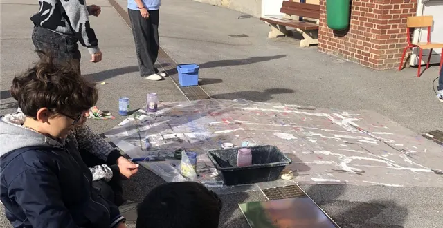 photo  la classe horaires aménagés arts plastiques (chaap) du collège dolto est la première dans l’orne inscrite à cette option.  &copy;  ouest-france 