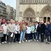 photo cent personnes ont visité la cathédrale notre dame de paris.