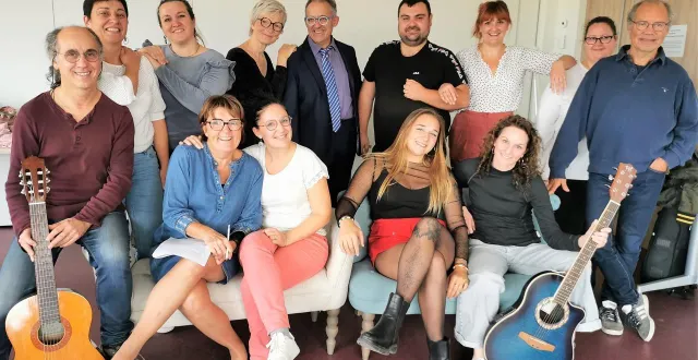 photo  vibra’scène fête ses dix ans avec sa première comédie musicale.   &copy;  le maine libre 