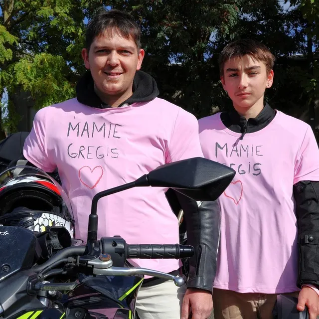 photo simon et son fils kenzo, de vion, ont roulé pour « mamie gregis », atteinte d’un cancer.  ©  ouest-france