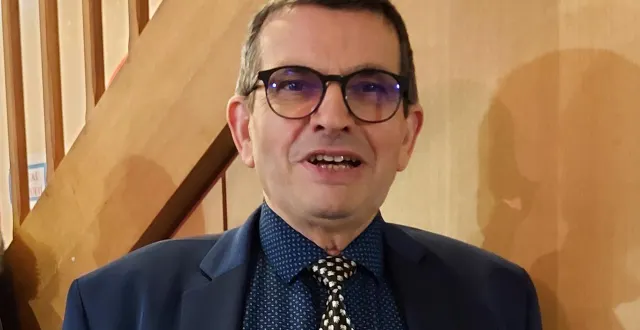 photo  pierre chivard a présenté les travaux destinés à améliorer la vie des carrougiens.  &copy;  ouest-france 