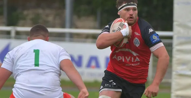 photo  raphaël nieto, ici le 13 avril 2025 contre nantes, a effectué ses débuts en nationale ce samedi 4 octobre à périgueux.  &copy;  co - marie delage 