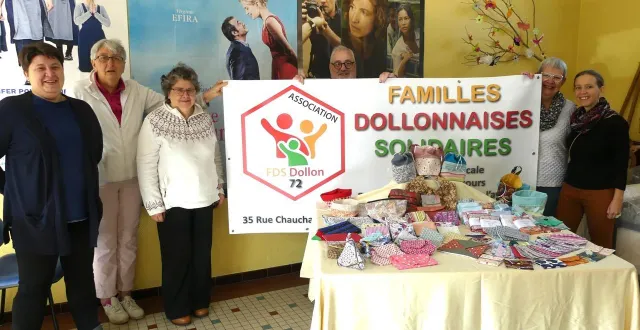 photo  l’atelier a lieu chaque mardi de 14 heures à 17 heures et le jeudi de 9 heures à midi. les bénévoles acceptent les dons de tissus.  &copy;  le maine libre 