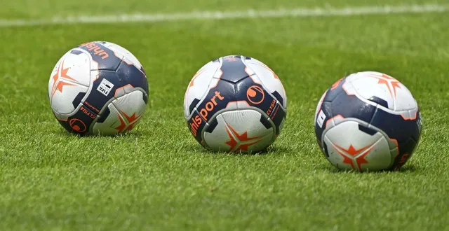 photo  le match entre clermont-créans et yvré-l’evêque a été arrêté quelques minutes, avant d’aller à son terme.  &copy;  ouest-france 