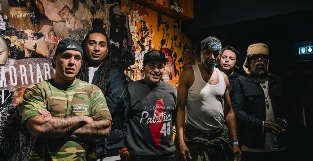 photo  asian dub foundation sera sur la scène de l’espace jeanne-de-laval à andard, samedi.  &copy;  asian dub foundation. 