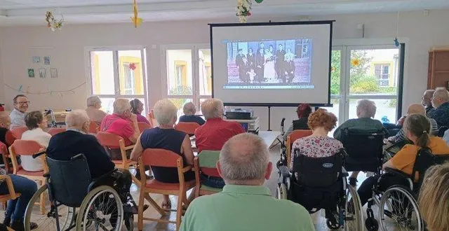 photo  les résidents attentifs.  &copy;  ouest-france 