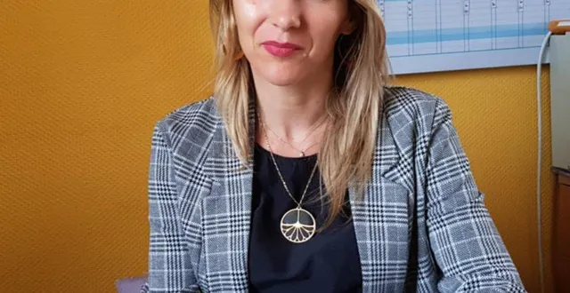 photo  jennifer dulompont, nouvelle directrice des écoles élémentaire catherine paysan et maternelle charles perrault de bonnétable.  &copy;  le maine libre 