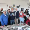 photo  mazé, le 2 octobre 2025. le projet contrées sonores en baugeois-vallée réunit de nombreux partenaires : les bibliothèques des quatre communes de l’entente-vallée, l’école de musique baugeois-vallée, l’association la bosse et le chabada, ici réunis à la bulle. 