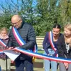 photo  le city stade a été inauguré en présence de nombreux habitants, parmi lesquels les jeunes du conseil municipal, très actifs dans leur commune. 