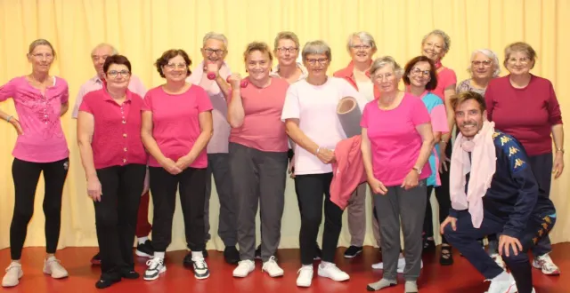 photo  ils et elles sont une quinzaine chaque lundi de 14 h 30 à 15 h 30  &copy;  le maine libre 