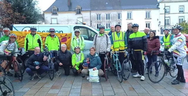 photo  une partie du peloton de l’édition 2024 qui avait roulé pour le téléthon.  &copy;  archives le maine libre 