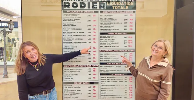 photo  valérie attard, directrice générale de rodier et sylvie guéné, responsable du magasin manceau.  &copy;  le maine libre 