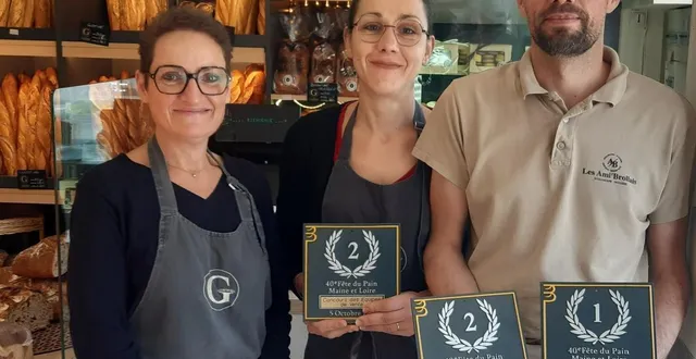 photo  stéphanie bourgeau, jennifer bellanger et sébastien bellanger.  &copy;  co 