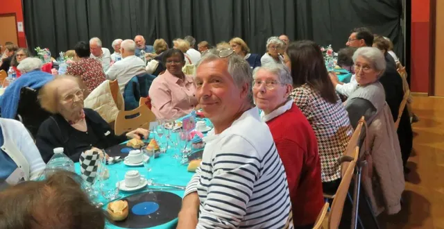 photo  le repas a réuni 195 convives.  &copy;  le maine libre 