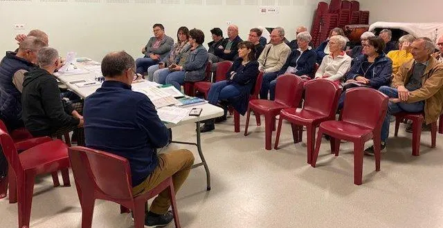 photo  environ la moitié des adhérents de rand’aune et loir étaient présents à l’assemblée générale.  &copy;  le maine libre 