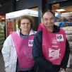 photo  isabelle et dominique ont tenu un poste vendredi après-midi au magasin carrefour market et se sont également mobilisés le lendemain. 