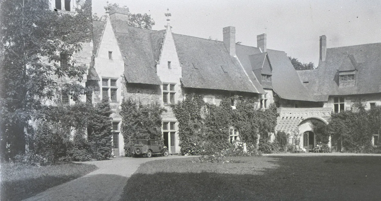 archives de la famille Langlois-Berthelot datant des années 1930