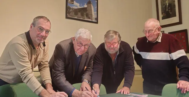 photo  de gauche à droite : johanne vauloup, thierry clérembaux, vincent gautier et michel douchy.  &copy;  ouest-france 