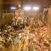 photo  150 000 tonnes de détritus ménagers et industriels sont traités et incinérés chaque année au sein de l’unité de valorisation énergétique des déchets de la chauvinière au mans. 