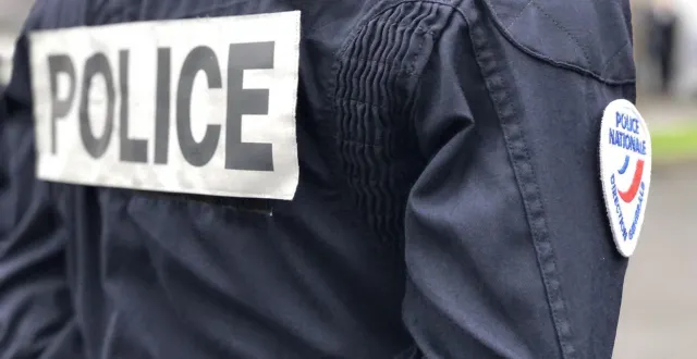 photo  la police nationale de la sarthe met en garde, alors que des arnaques se multiplient, où les escrocs se font passer pour de faux policiers en utilisant le numéro du standard du commissariat de police du mans.  &copy;  ouest-france 