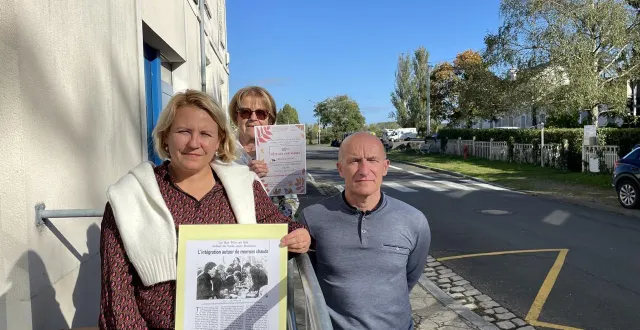 photo  anita guichon avec nicole chauveau et laurent guérin, chef de service au foyer jean-bratières.  &copy;  le maine libre 