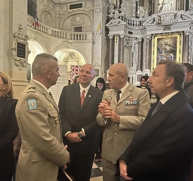 photo accompagné de la fondation du patrimoine, stéphane bern et les mécènes ont pu visiter l’établissement.  ©  ouest-france
