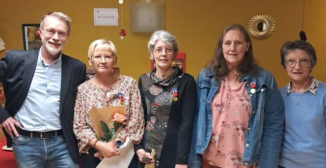 photo  de gauche à droite : christophe bidou, muriel barbier, sandra krupa, janine marcadé et catherine goubert.  &copy;  ouest-france 