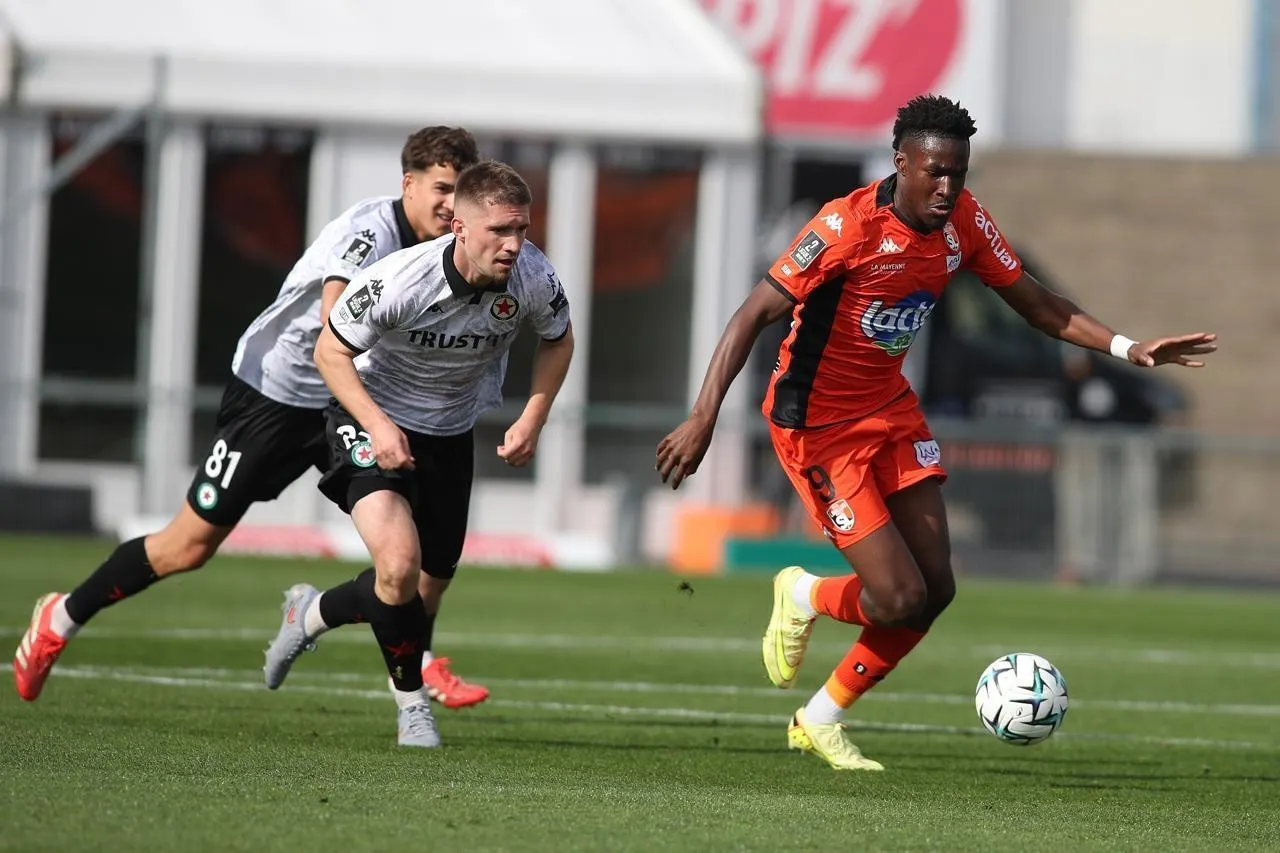 Stade lavallois Red Star Une attaque inoffensive une défense trop