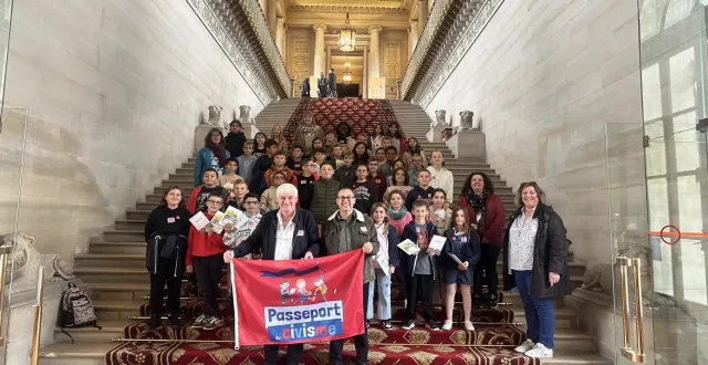 photo  une découverte organisée dans le cadre du passeport du civisme mis en place par la municipalité de champagné depuis cinq ans.  &copy;  le maine libre 