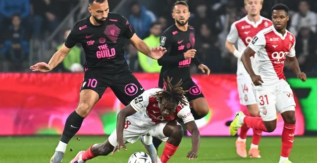 photo  himad abdelli et le sco se sont bien relancés contre monaco.  &copy;  franck dubray / ouest france 