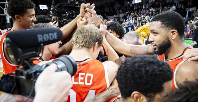 photo  les sarthois jonglent entre les matches, les entraînements, et les déplacements. un planning pas évident à appliquer, mais qui renforce l’expérience globale.  &copy;  dominique breugnot / ouest-france 