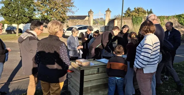 photo  les pruilléens ont apprécié cette installation dans le centre-bourg.  &copy;  ouest-france 