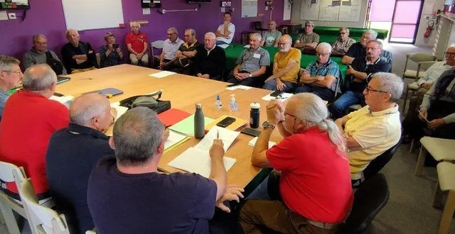 photo  le club de billard en assemblée générale, mercredi.  &copy;  ouest-france 