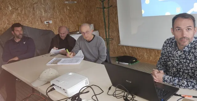 photo  de droite à gauche : guillaume pommier, patrick cottineau, jean-michel coudrin et adrien tissier.  &copy;  co 