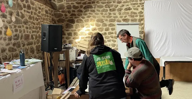 photo  au programme, débat, échanges, ateliers, visites de fermes…  &copy;  ouest-france 