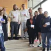 photo une vingtaine de jeunes s’étaient déplacés pour recevoir leurs cartes.