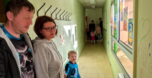 photo  les élèves ont eu le droit de dessiner sur les murs de l’école et les parents d’élèves l’ont visité une dernière fois.  &copy;  ouest-france 