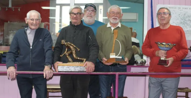 photo  deux équipes de vion sont allées en finale.  &copy;  le maine libre 