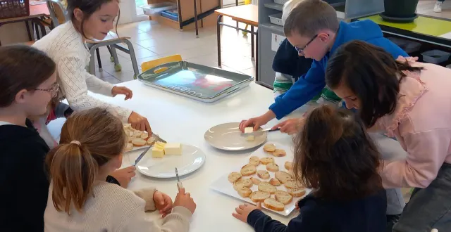 photo  les toasts au beurre ont clos cette semaine du goût.  &copy;  co 