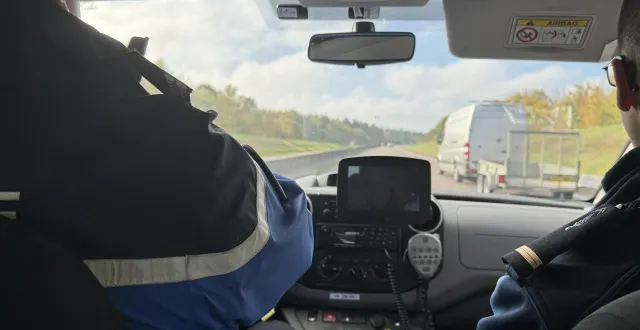 photo  la gendarmerie de l’orne patrouille quotidiennement sur l’a28.  &copy;  ouest-france 