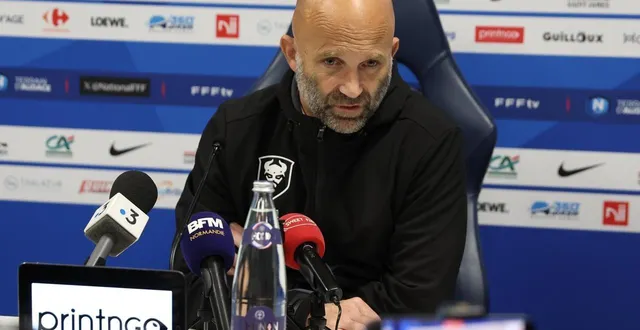 photo  maxime d’ornano s’est exprimé en conférence de presse ce mardi 21 octobre 2025 après le match nul face à rouen, lors du derby.  &copy;  charles bury / ouest-france 