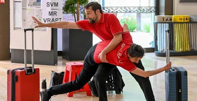 photo  rendez-vous le jeudi 23 octobre à partir de 18 heures sur le parvis de la gare de château-du-loir.  &copy;  © stéphane gaillochon 