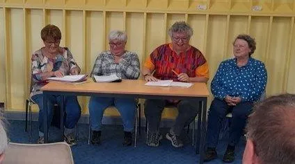 photo  edmonde péan la trésorière, roselyne lamy la secrétaire, marie-france jean la présidente et annie nau la vice-présidente donnent rendez-vous au public en 2026 pour de nouveaux concerts.  &copy;  co 