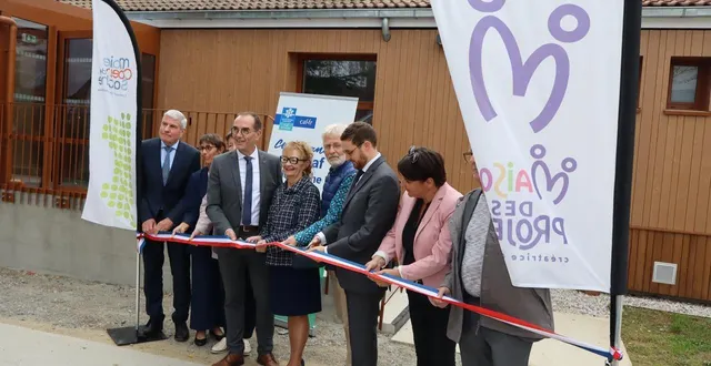 photo  c’est quentin spooner, sous-préfet de mamers, qui a coupé le traditionnel ruban.  &copy;  le maine libre 