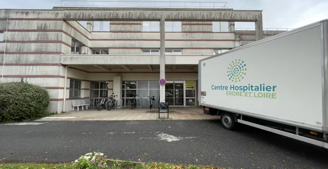 photo  le centre hospitalier erdre et loire dispose, au total, de 479 lits et places autorisés, dont 297 places d’ehpad. il emploie 690 personnes, dont 55 personnels médicaux.  &copy;  ouest-france 
