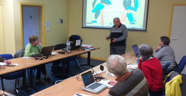 photo  au programme de cette semaine du numérique, de nombreux ateliers pour apprendre à maîtriser les outils informatiques et numériques.  &copy;  ouest-france 