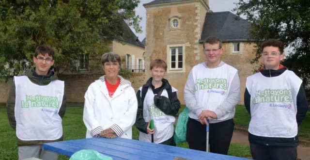 photo précigné. une marche verte prometteuse  &copy;  le maine libre 